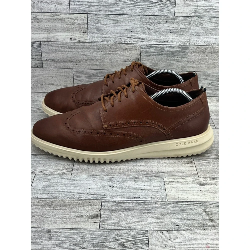 Cole Haan Mens 10.5M Wingtip Oxford Shoes Brown Leather Grand Sole‎ Lace Up